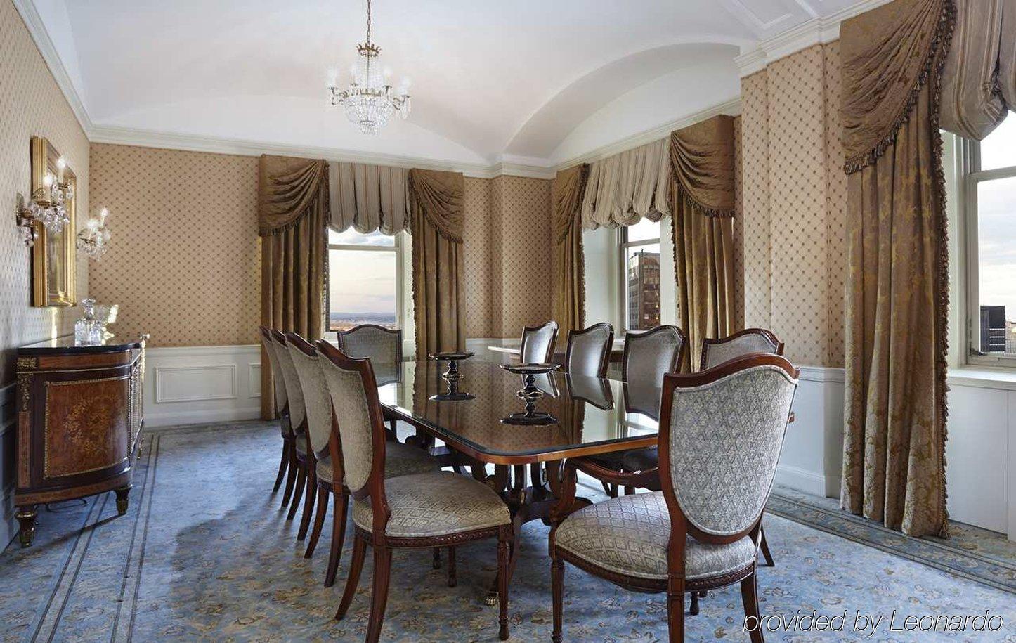 The Towers Of The Waldorf Astoria 호텔 뉴욕 외부 사진