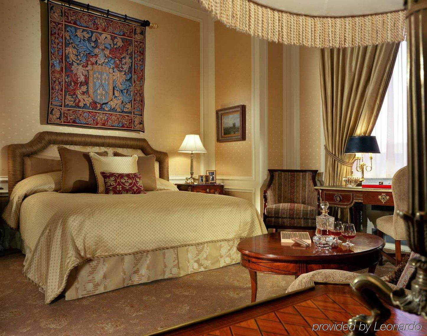 The Towers Of The Waldorf Astoria 호텔 뉴욕 객실 사진